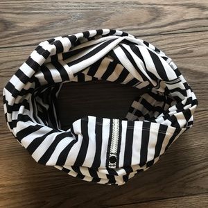 Vinyasa Scarf